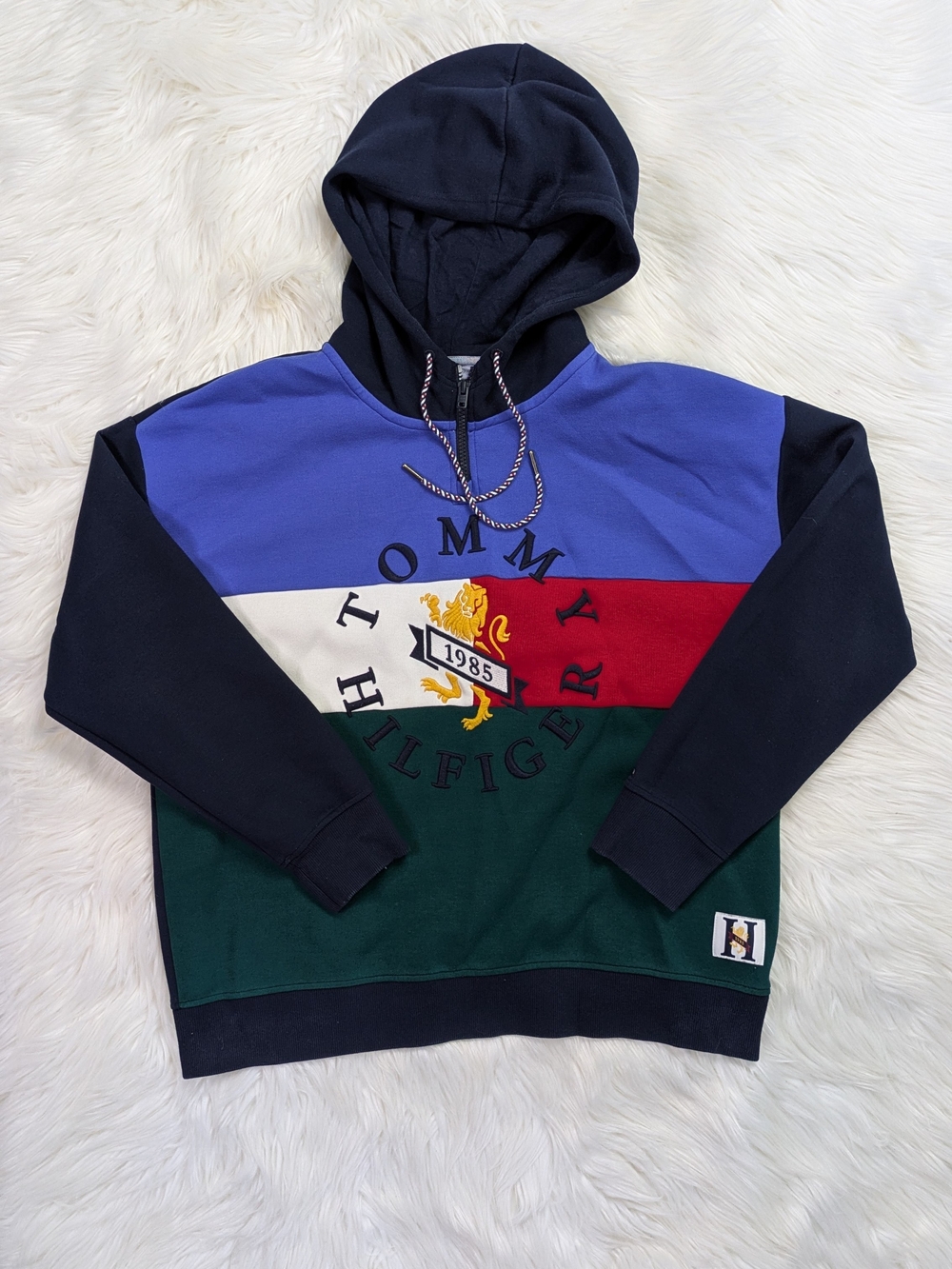 Tommy Hilfiger Colorblock Hoodie 1985 Crest Logo Y2K Preppy Size Medium